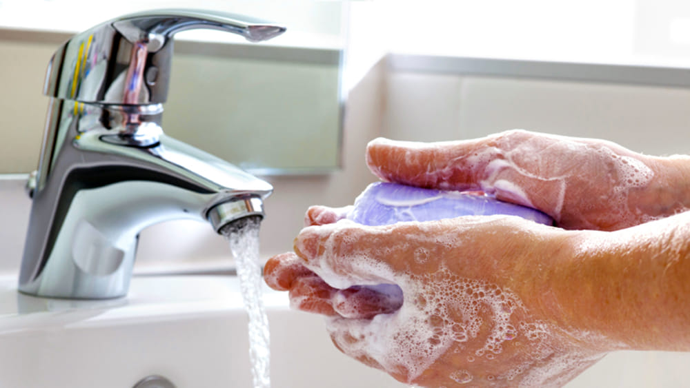 Covid-19: il Centers for Disease Control and Prevention aggiorna le linee guida e i materiali per il lavaggio delle mani