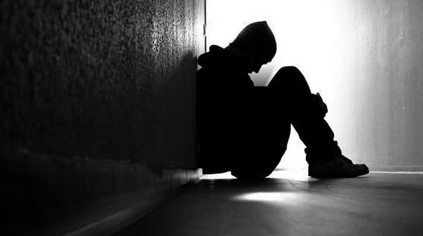 Unicef, un adolescente suicida ogni 11 minuti nel mondo